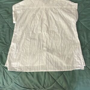 White Short Sleeve Shirt Dā-ah